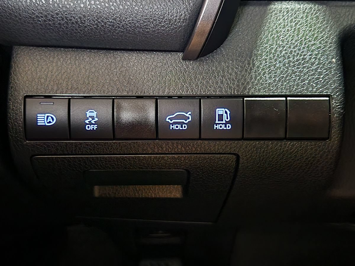 Used 2023 Toyota Camry LE FWD image 41