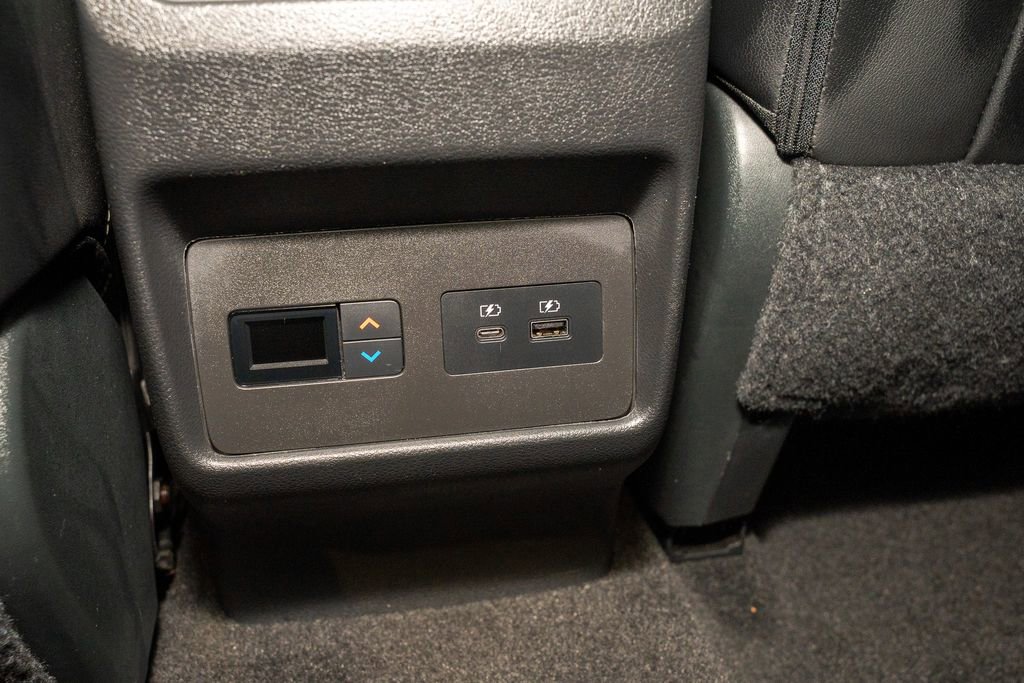 Used 2022 Nissan Rogue SL w/ SL Premium Package image 8