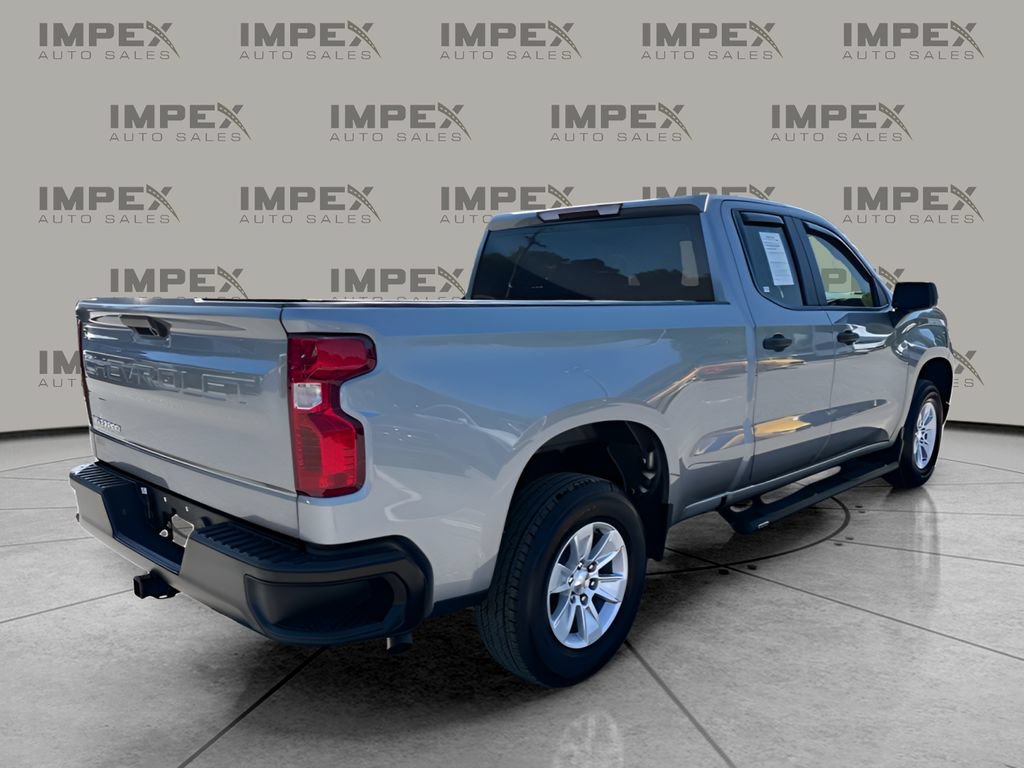 Used 2025 Chevrolet Silverado 1500 W/T w/ Trailering Package RWD image 6