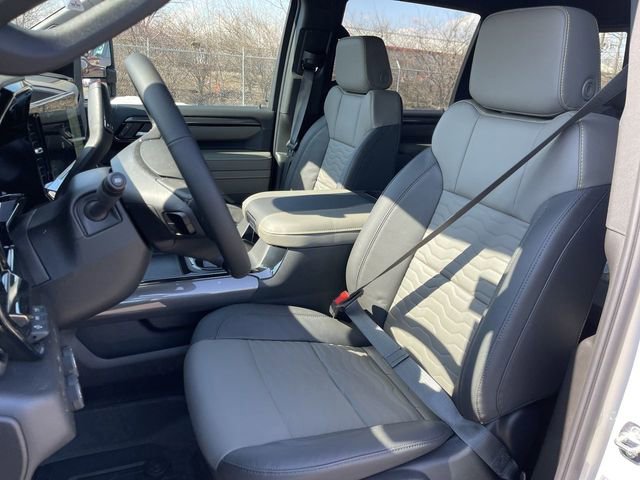 New 2026 Chevrolet Silverado 2500 ZR2 w/ LPO, Dark Essentials Package image 11