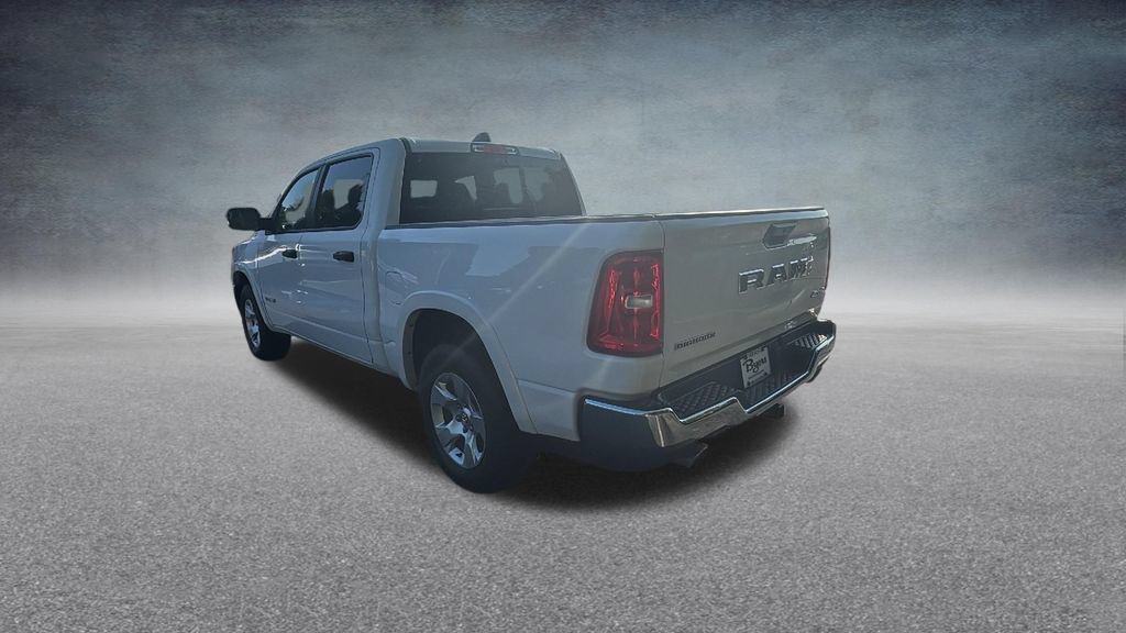 Used 2025 RAM 1500 4x4 Crew Cab image 28