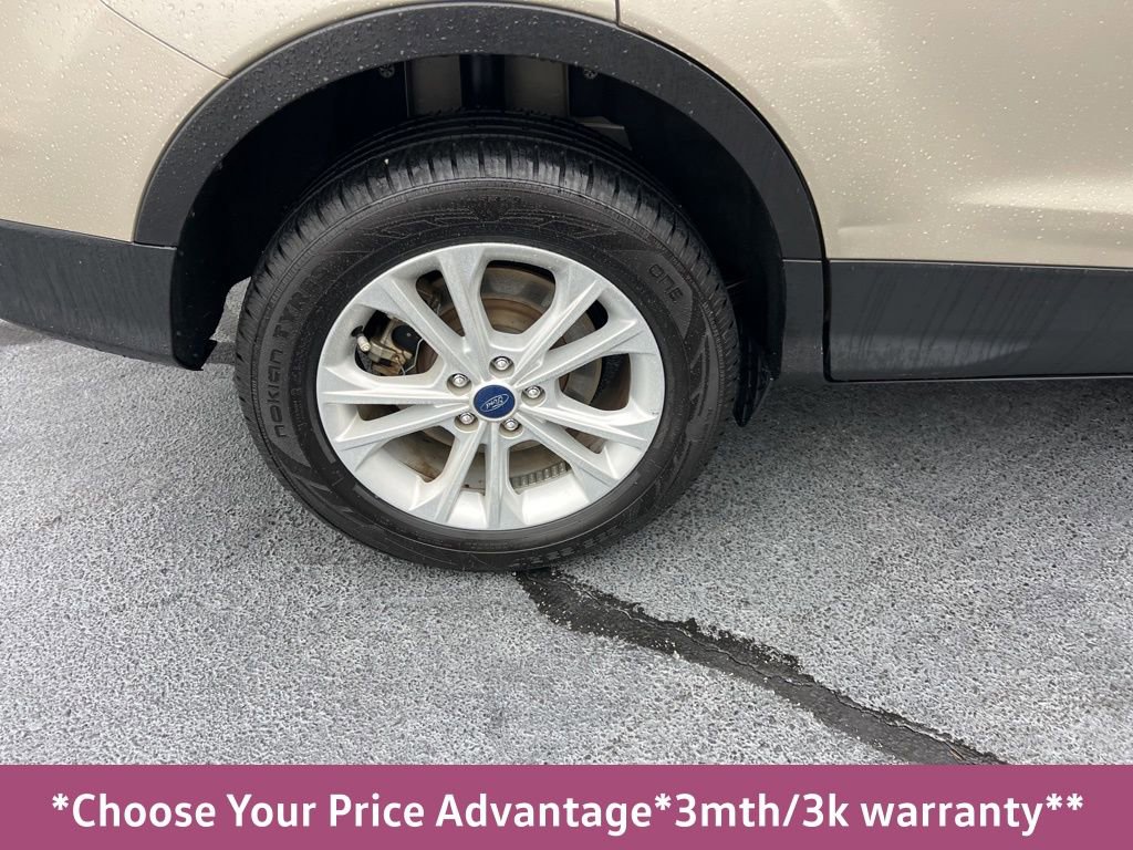 Used 2017 Ford Escape SE image 12