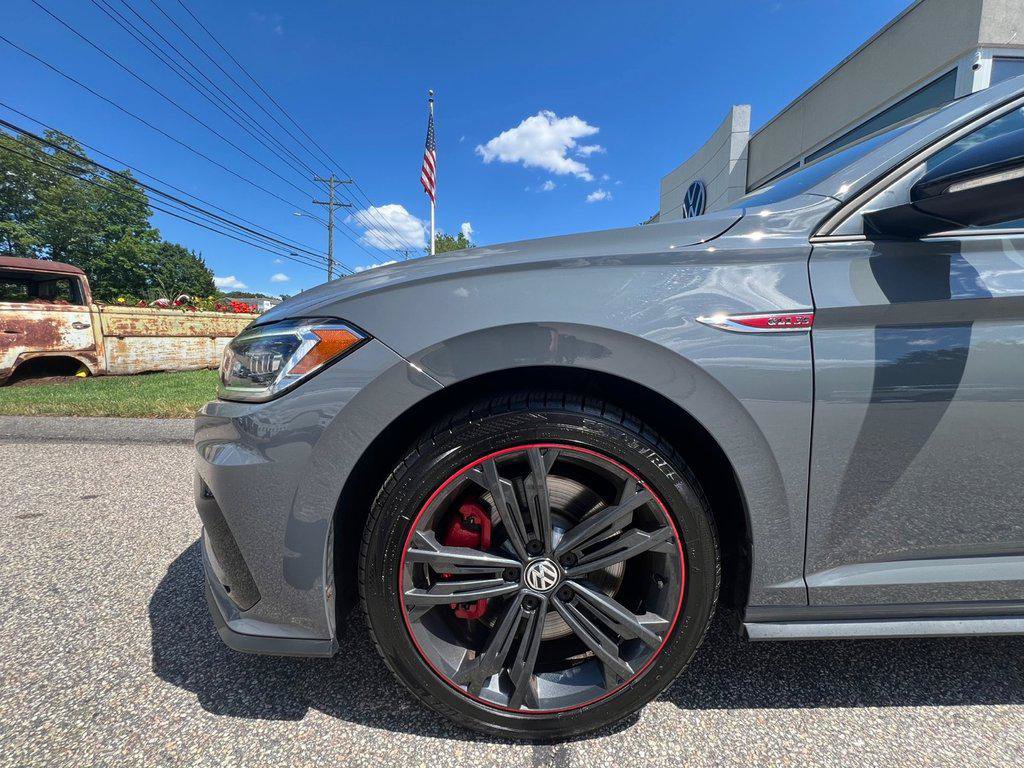 Used 2019 Volkswagen Jetta GLI FWD image 10