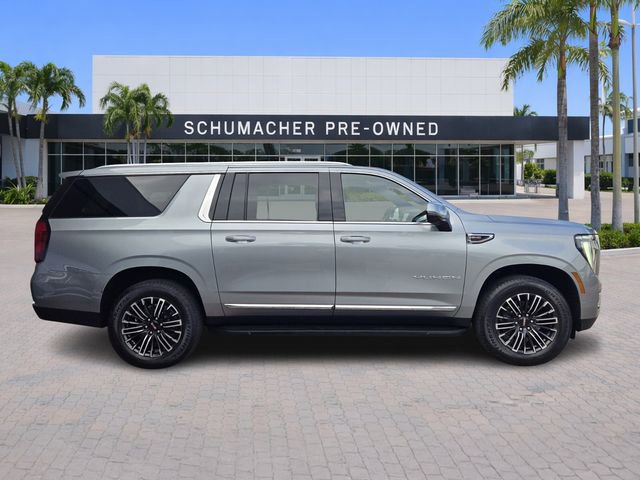 Used 2025 GMC Yukon XL Elevation AWD/4WD image 8