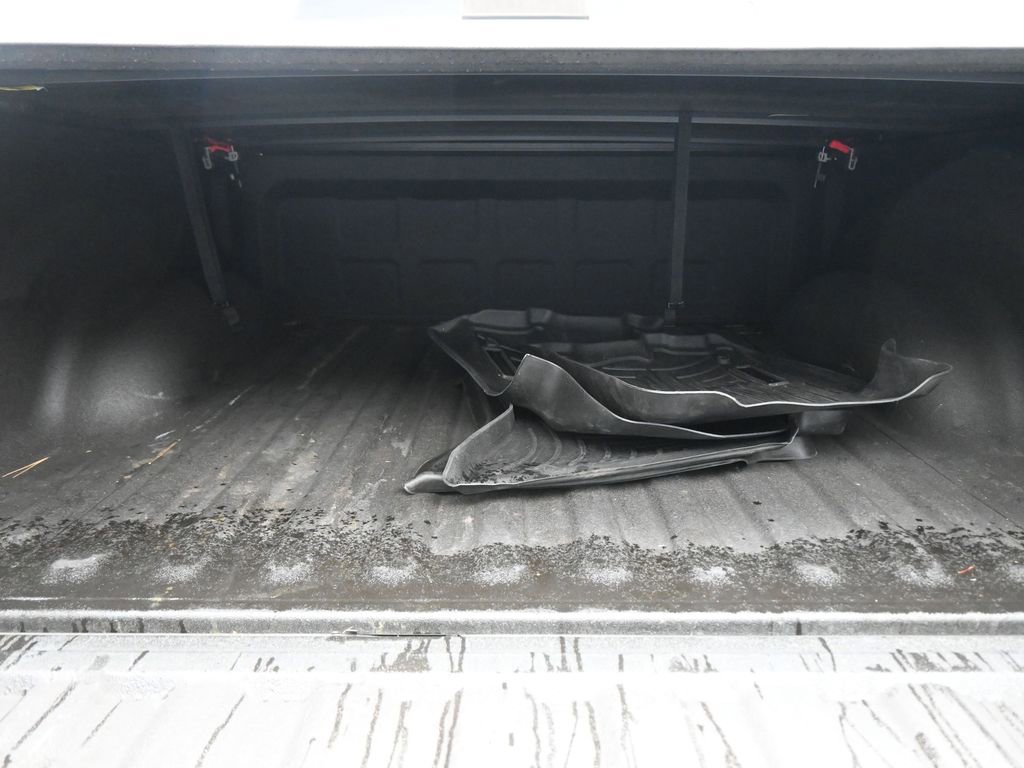 Used 2017 RAM 1500 Big Horn image 15