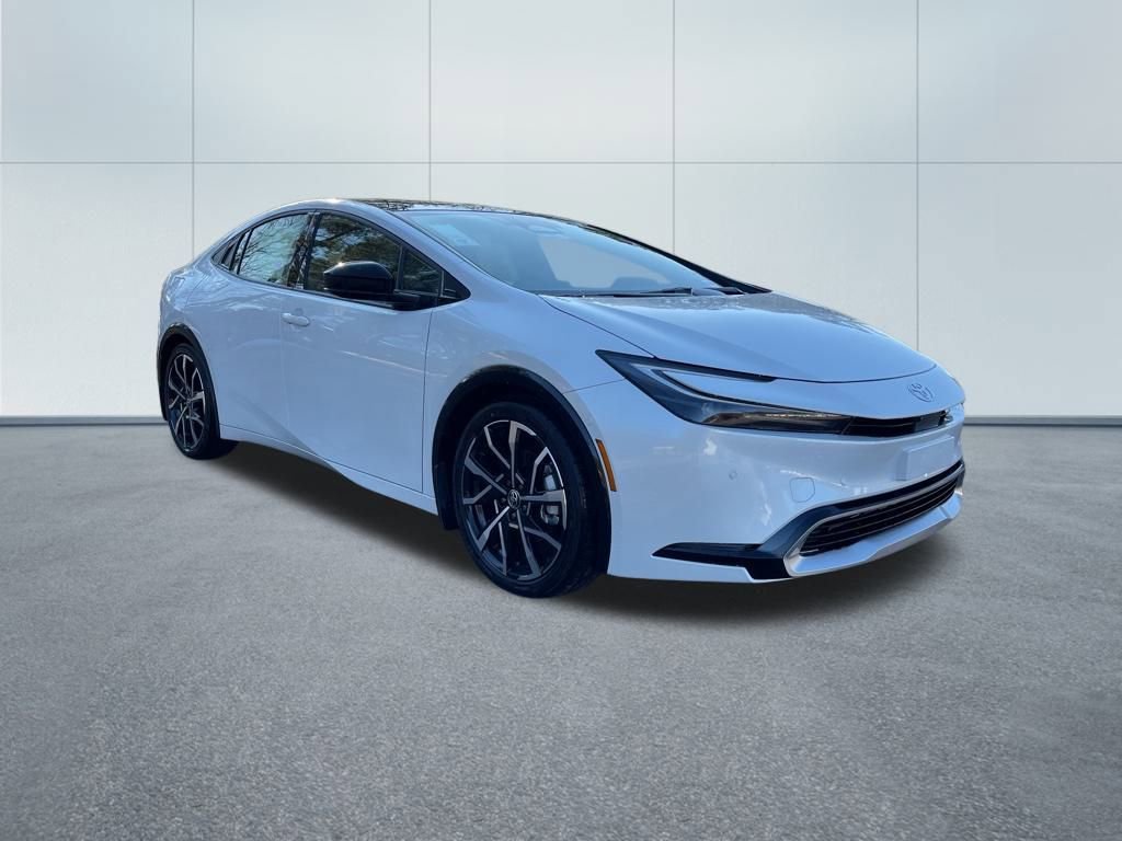 New 2026 Toyota Prius Plug-In Hybrid image 4