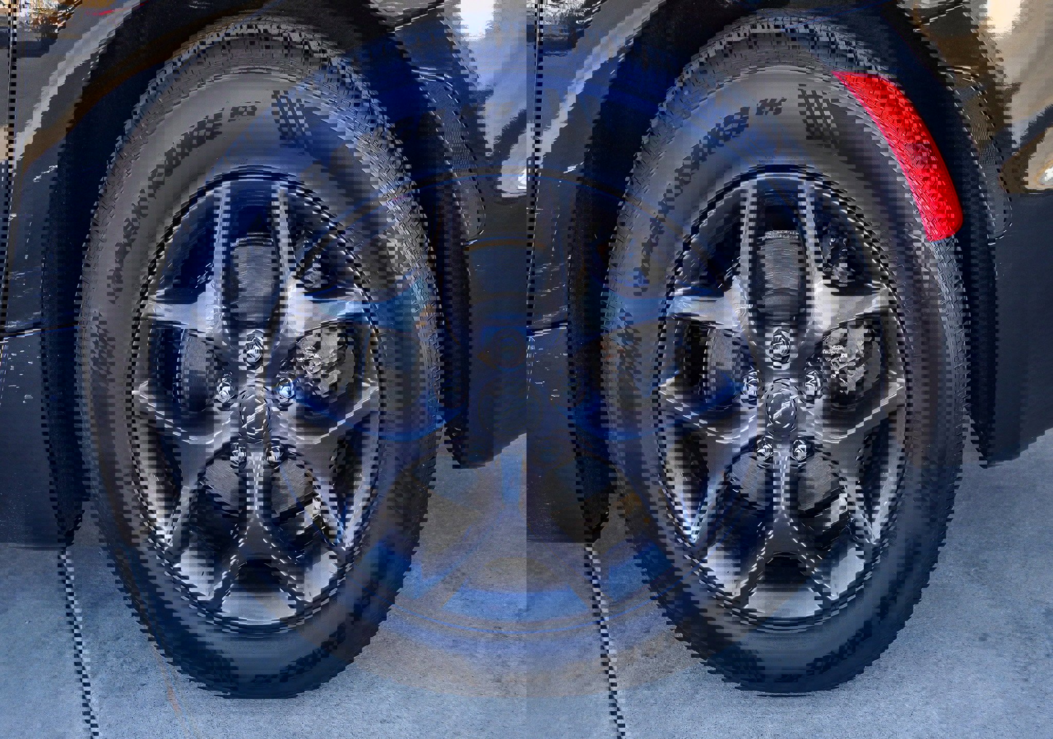 Used 2019 Chrysler Pacifica Touring-L w/ S Appearance Package image 16