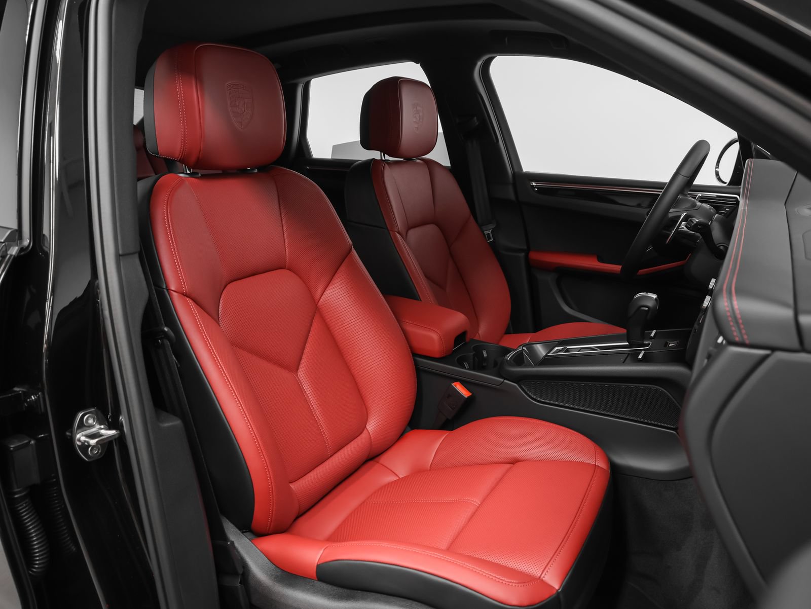 New 2026 Porsche Macan AWD/4WD image 21