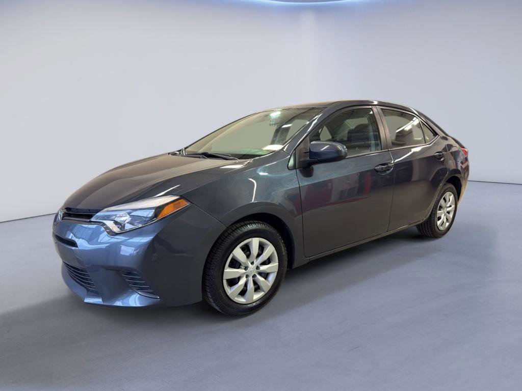 Used 2015 Toyota Corolla LE image 3