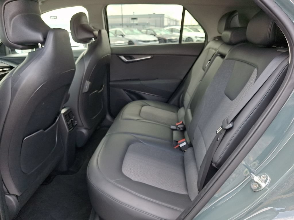 Certified 2023 Kia Niro Wind w/ Wind Preserve Package FWD image 10