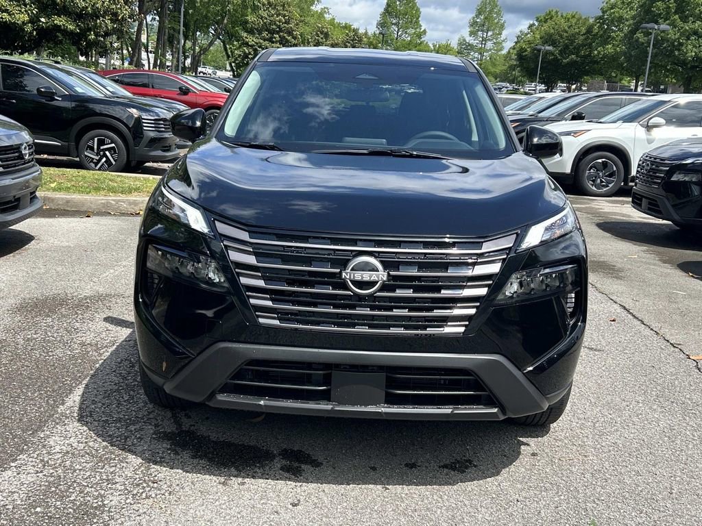 New 2026 Nissan Rogue SV FWD image 2