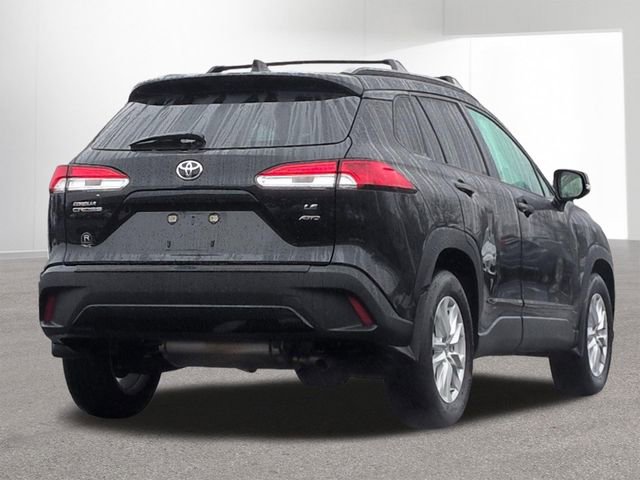Certified 2023 Toyota Corolla Cross LE w/ Moonroof Package image 6