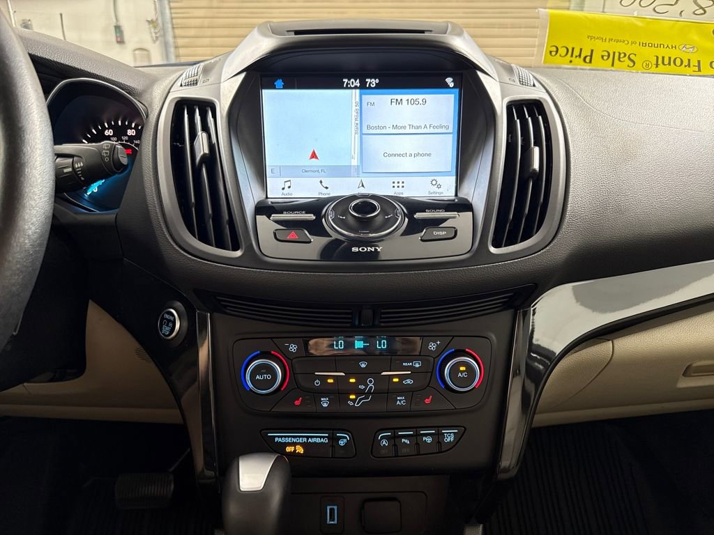 Used 2018 Ford Escape Titanium AWD/4WD image 17