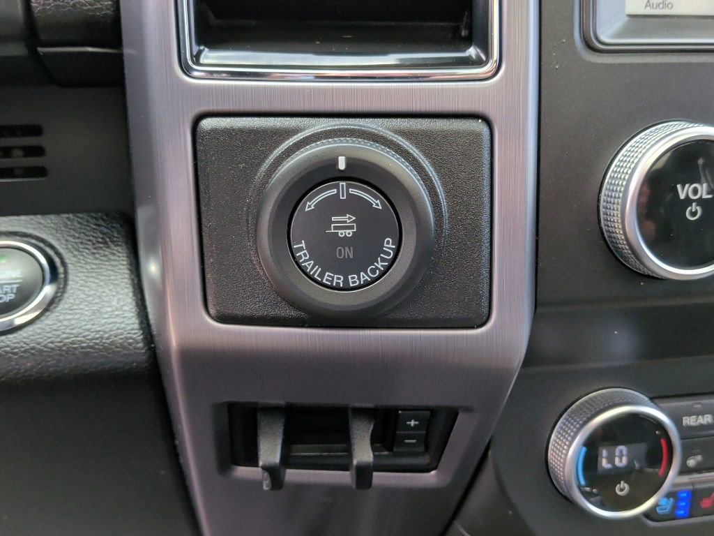 Used 2019 Ford Expedition Platinum image 34