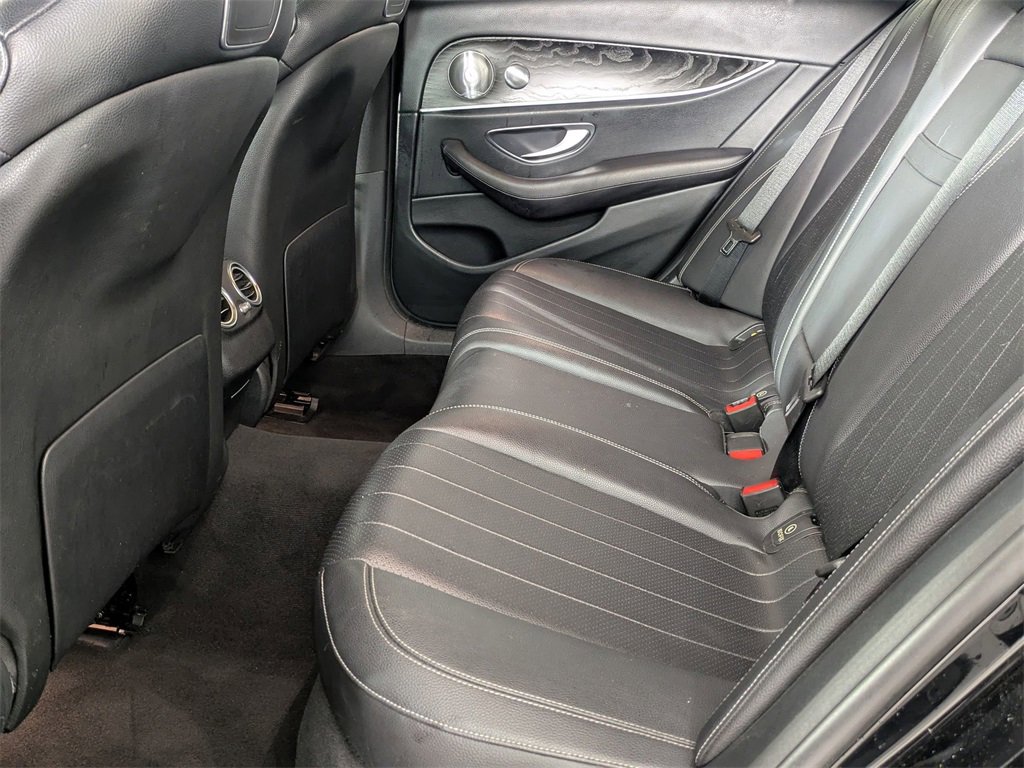 Used 2018 Mercedes-Benz E 300 image 28