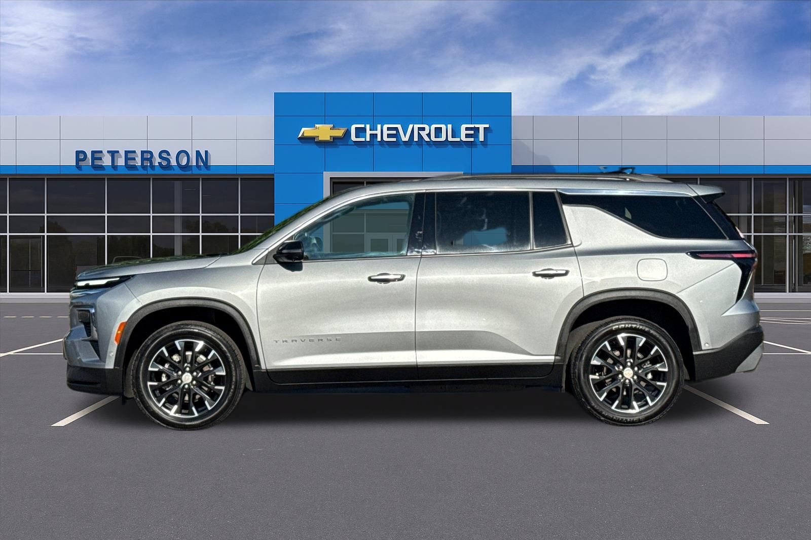 Used 2024 Chevrolet Traverse LT w/ Enhanced Driving Package AWD/4WD image 7