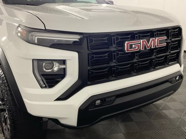 Used 2024 GMC Canyon Elevation w/ Convenience Package RWD image 10