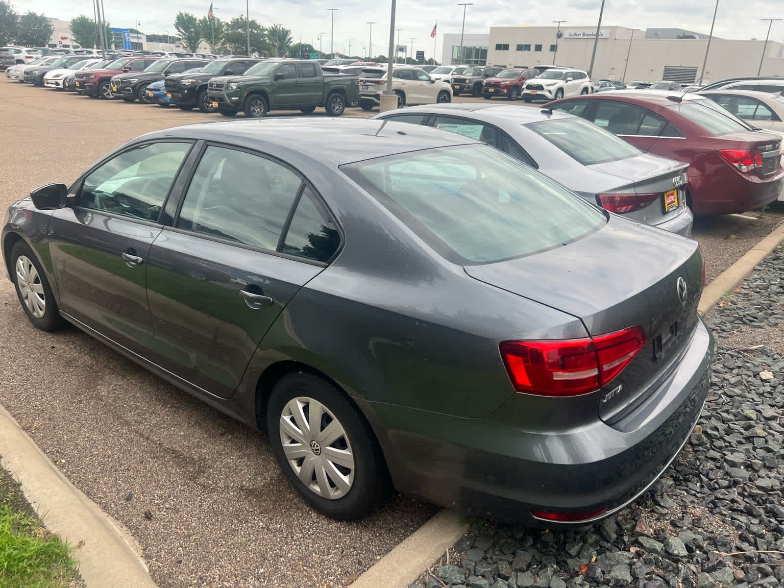 Used 2015 Volkswagen Jetta S FWD image 4