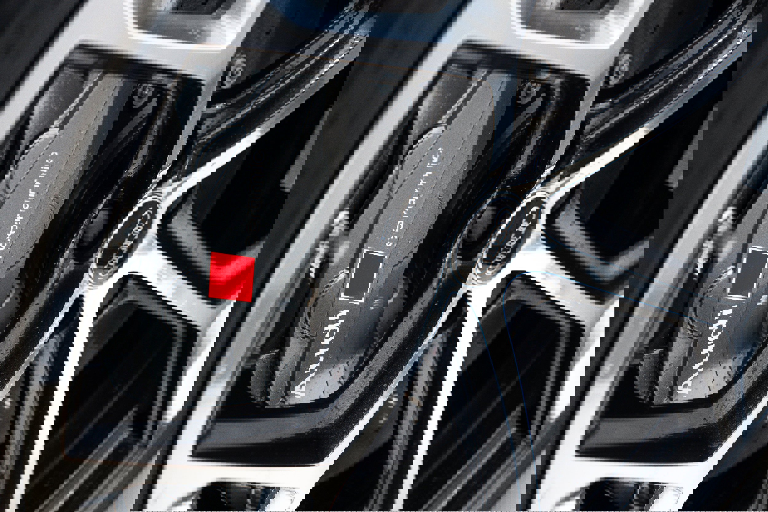 New 2025 Audi RS 6 performance image 20