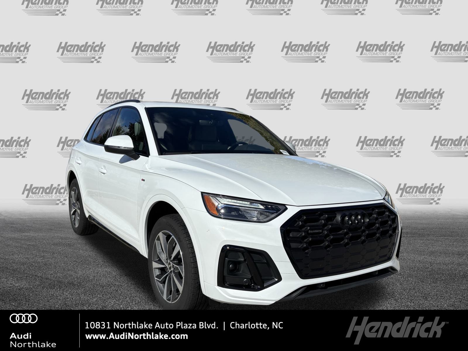 Used 2024 Audi Q5 2.0T Premium w/ Summer of Audi Package