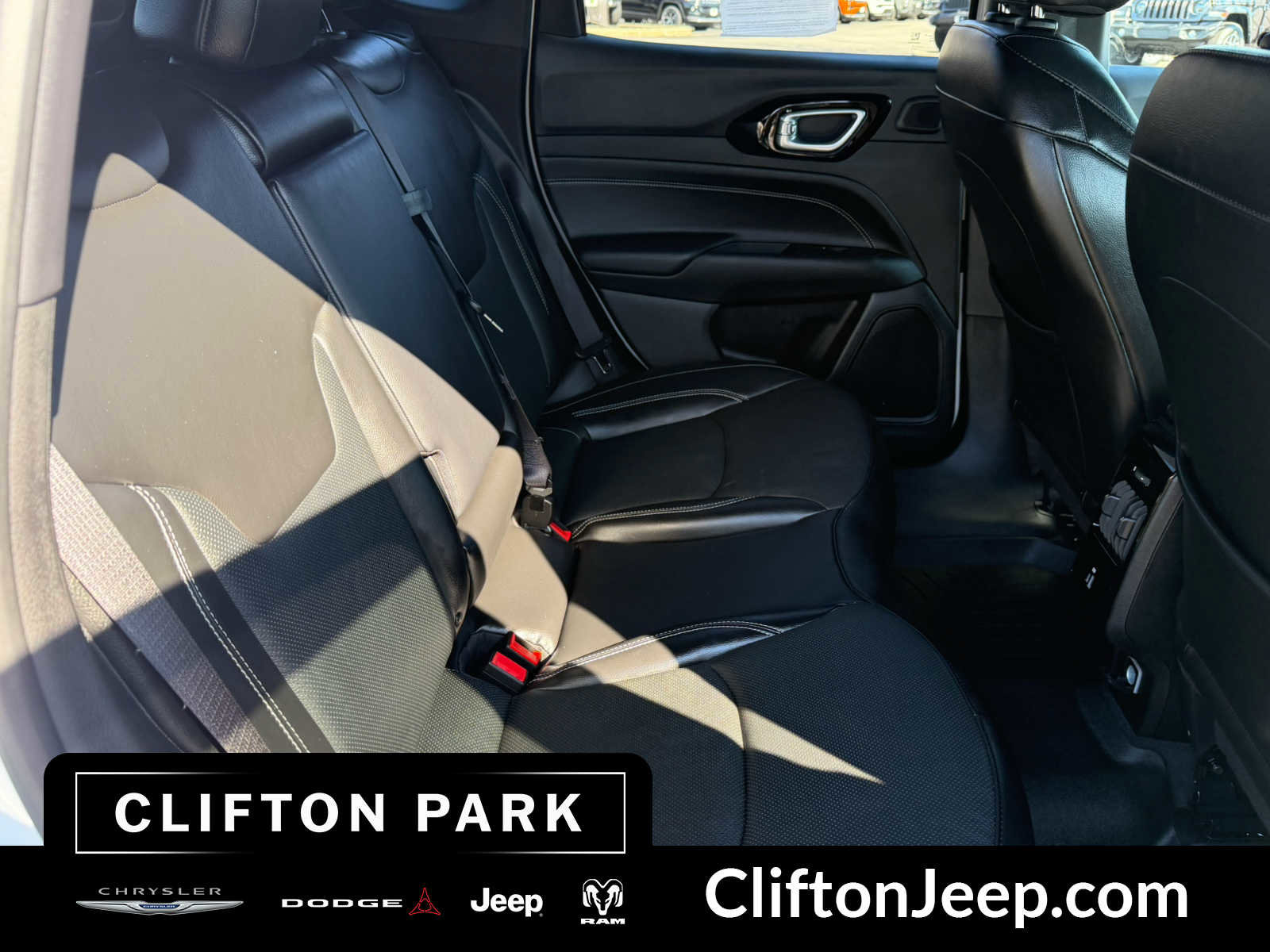 Used 2023 Jeep Compass High Altitude image 19