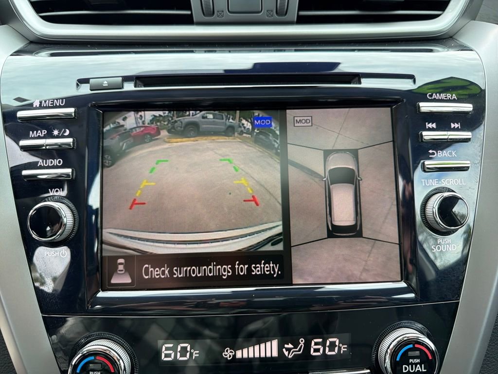 Used 2022 Nissan Murano Platinum w/ Cargo Package image 29