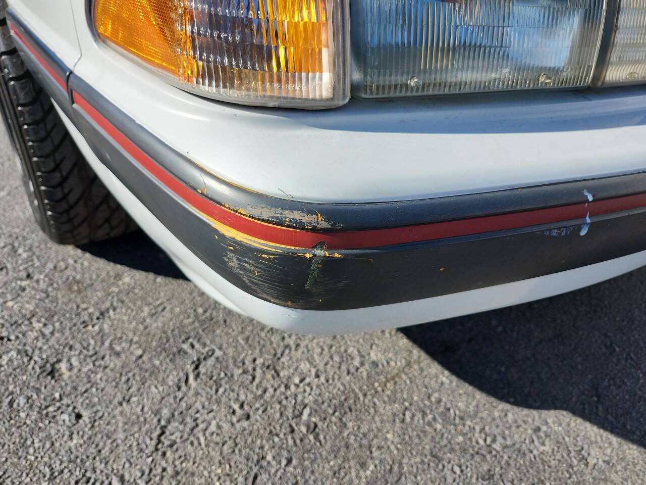 Used 1991 Ford Mustang LX image 11