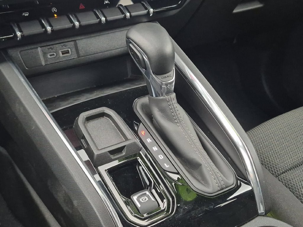 New 2026 GMC Canyon Elevation RWD image 19
