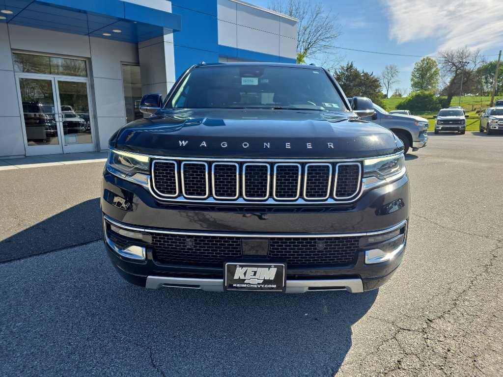 Used 2024 Jeep Wagoneer Series II AWD/4WD image 2