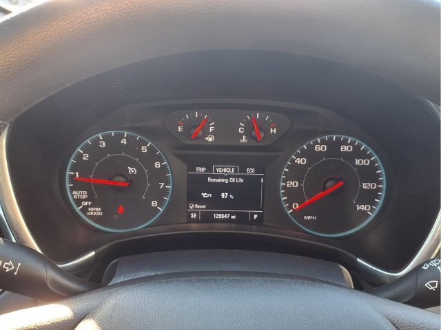 Certified 2019 Chevrolet Equinox LS w/ LS Convenience Package FWD image 13