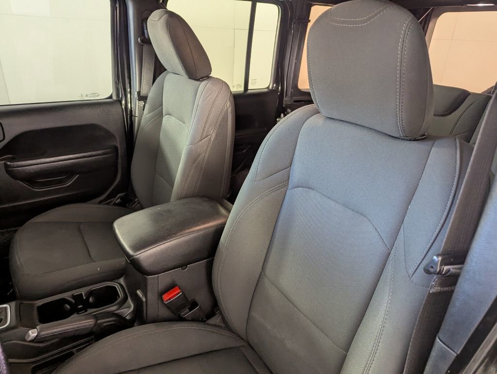 Certified 2022 Jeep Wrangler Unlimited Sport image 12
