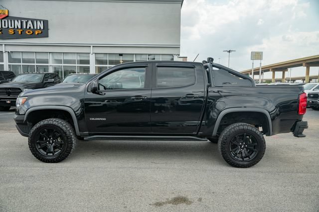 Used 2018 Chevrolet Colorado ZR2 w/ ZR2 Midnight Special Edition AWD/4WD image 14