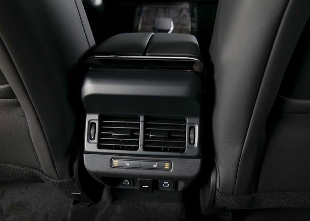 New 2026 Land Rover Range Rover Evoque Dynamic SE image 20