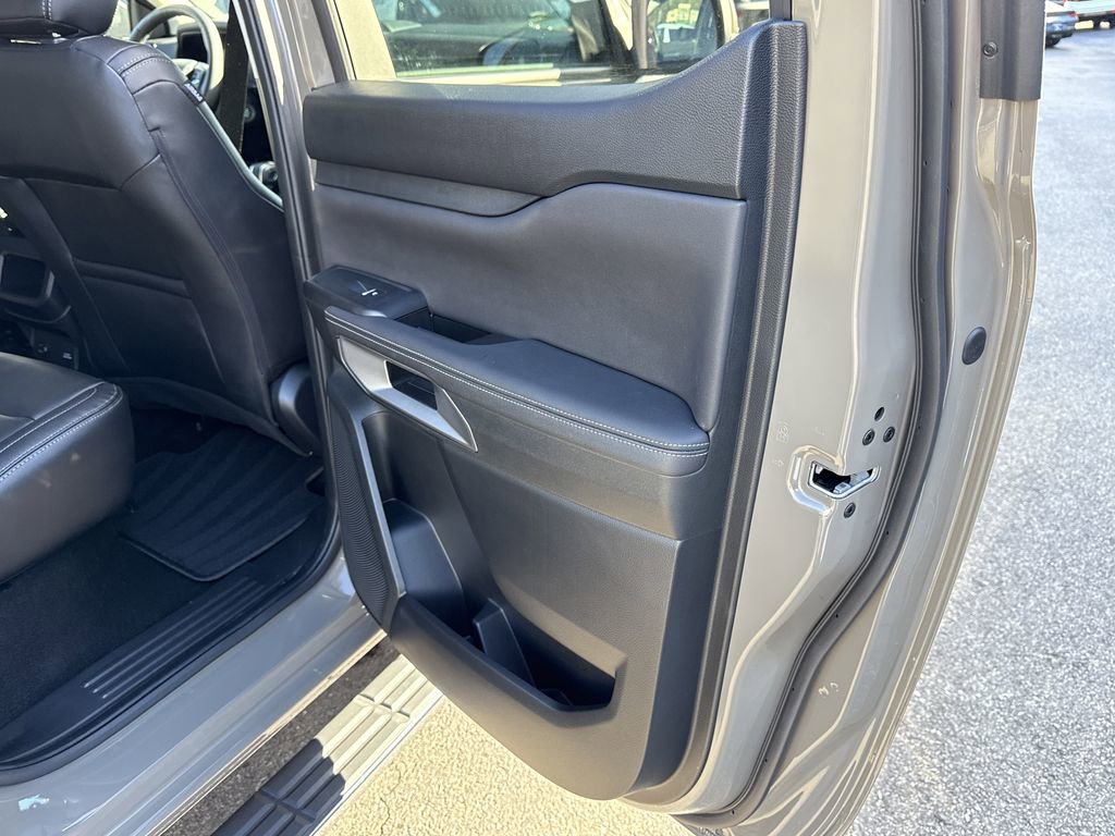 Used 2025 Ford Ranger Lariat AWD/4WD image 32