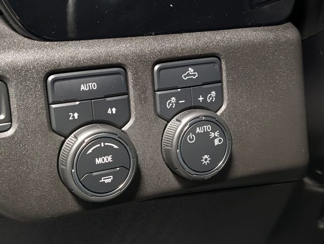 Certified 2022 Chevrolet Silverado 1500 LT image 15