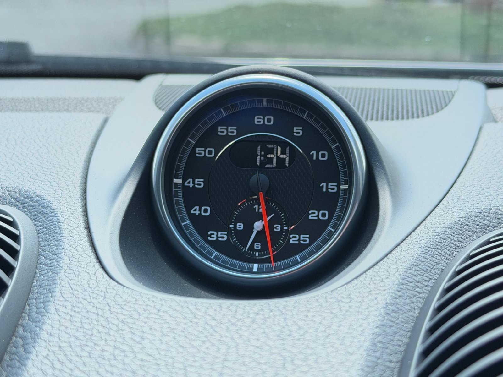 Used 2025 Porsche 718 Cayman RWD image 26