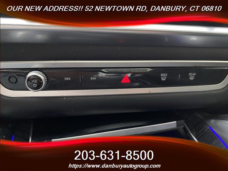 Used 2026 BMW X6 xDrive40i AWD/4WD image 18