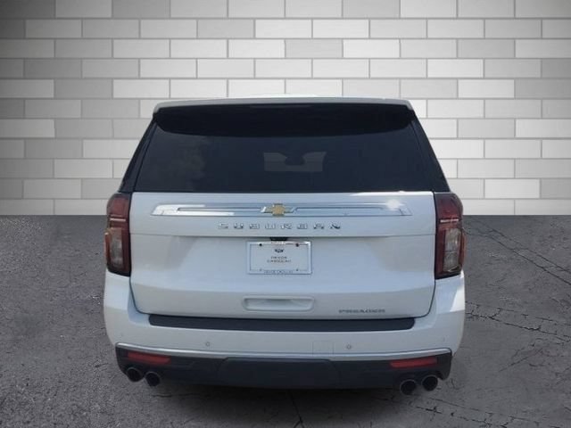 Used 2022 Chevrolet Suburban Premier w/ Premium Package AWD/4WD image 5