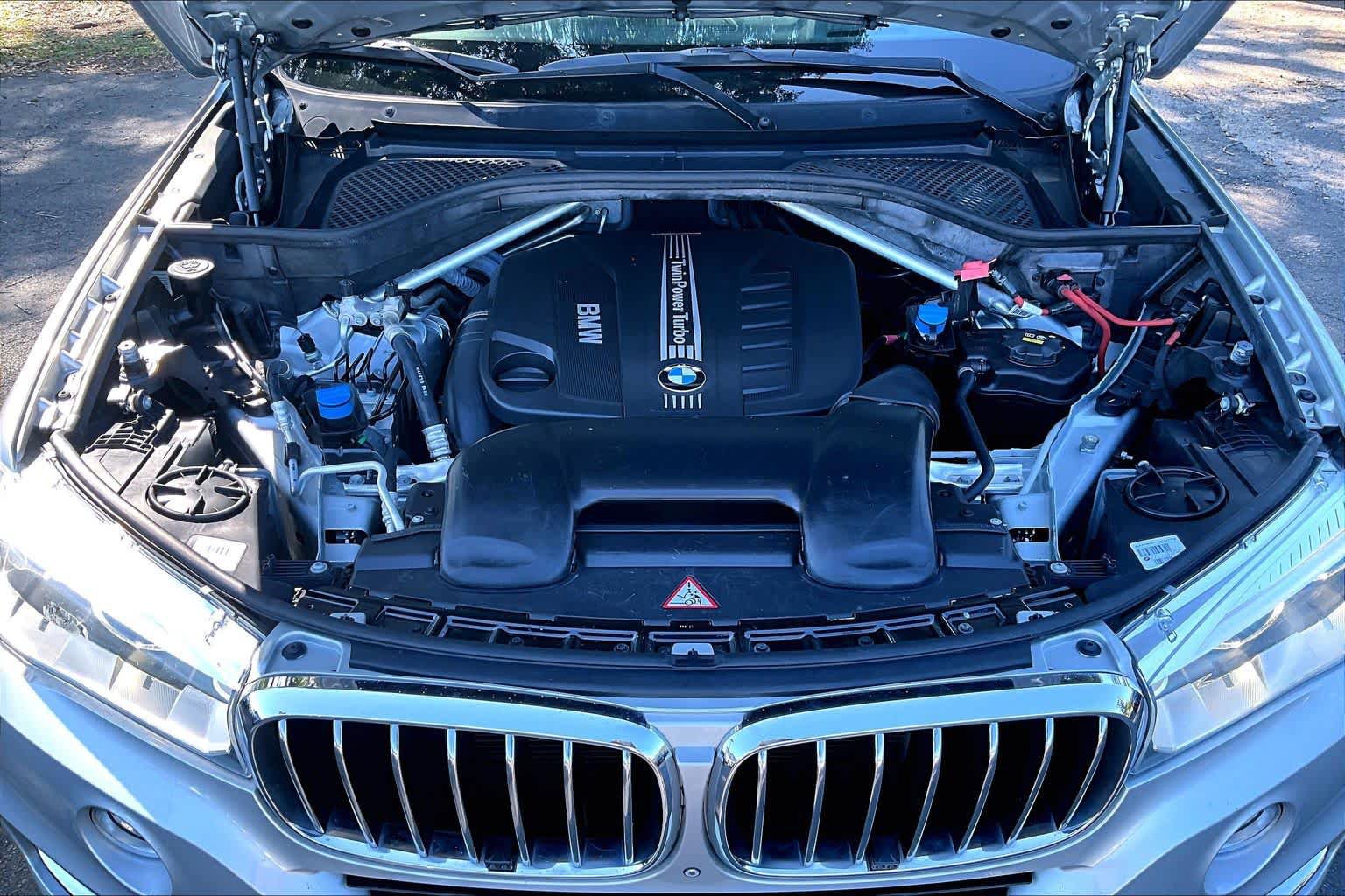Used 2015 BMW X5 xDrive35d AWD/4WD image 32