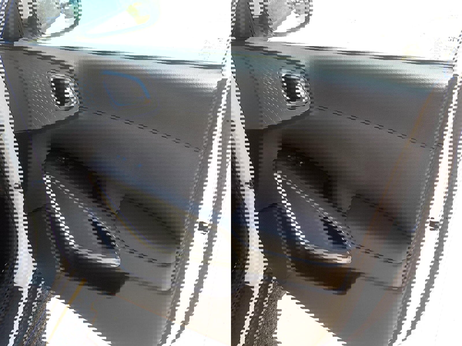 Used 2024 Kia Soul LX w/ Option Group 015 image 15