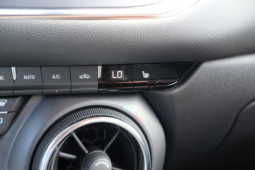 New 2026 Chevrolet Blazer LT w/ Convenience Package FWD image 15