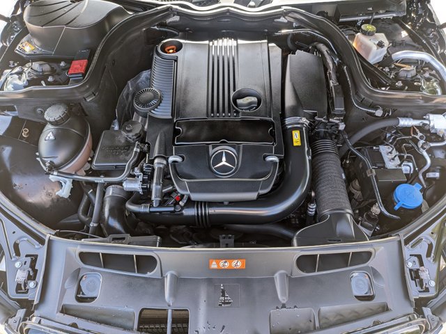 Used 2015 Mercedes-Benz C 250 Coupe image 23