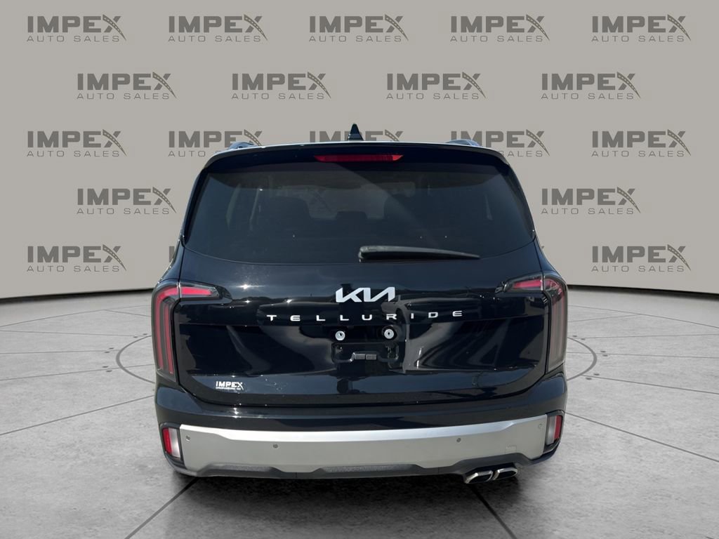 Used 2023 Kia Telluride EX FWD image 4