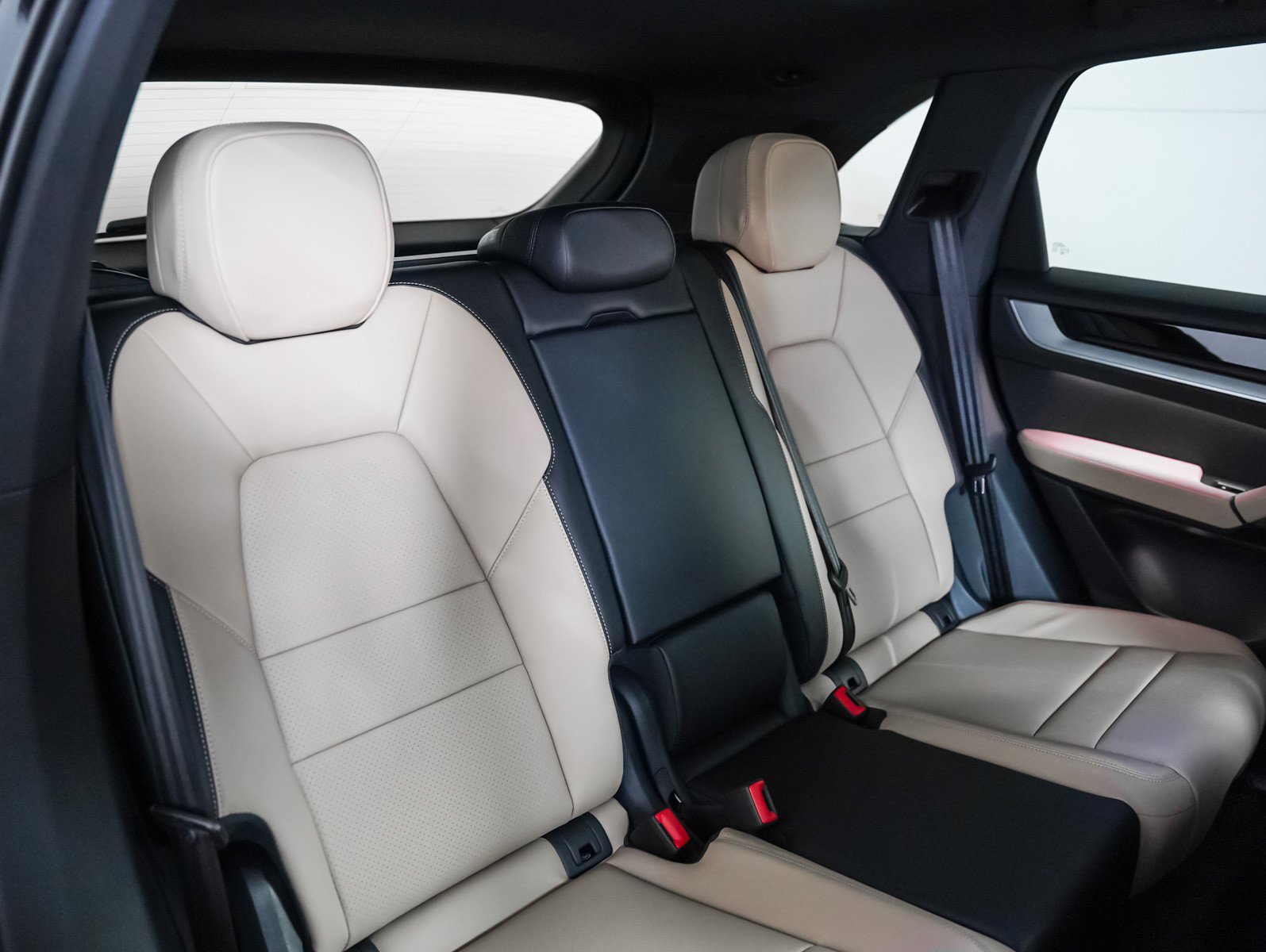 New 2026 Porsche Cayenne image 6