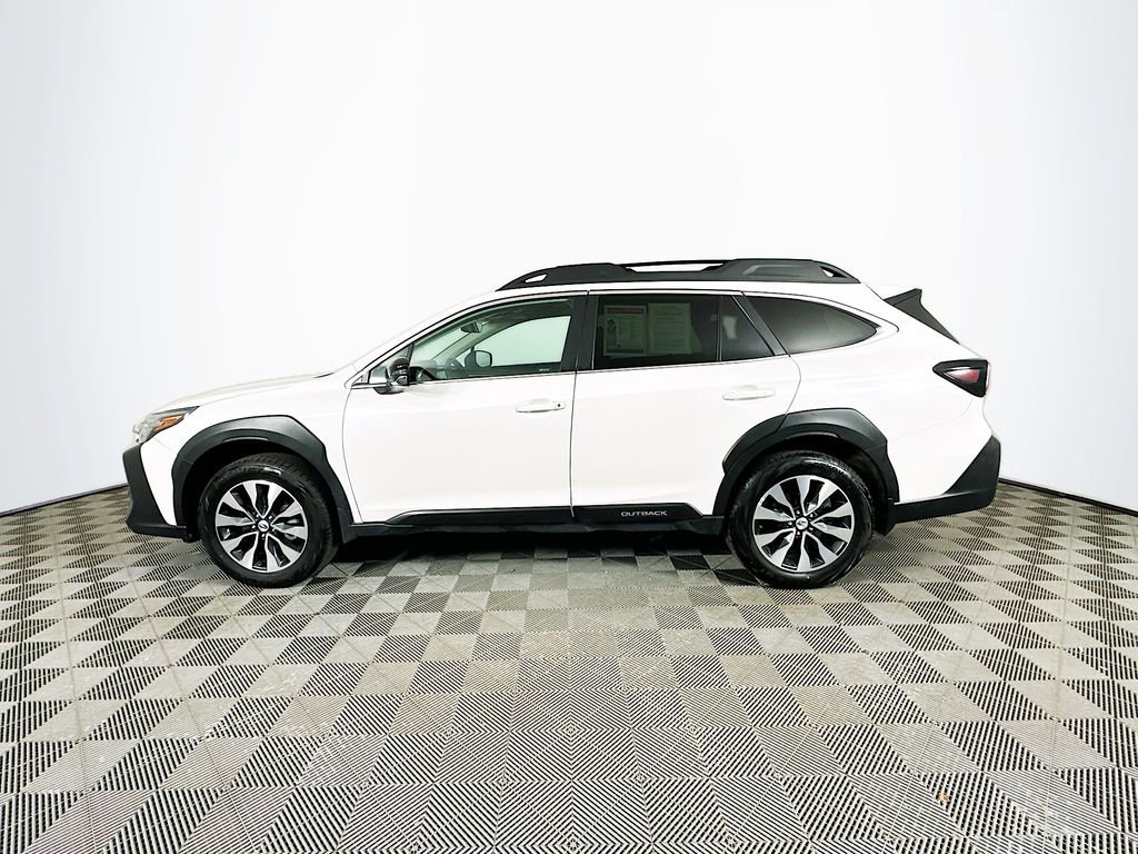 Used 2024 Subaru Outback Limited AWD/4WD image 6