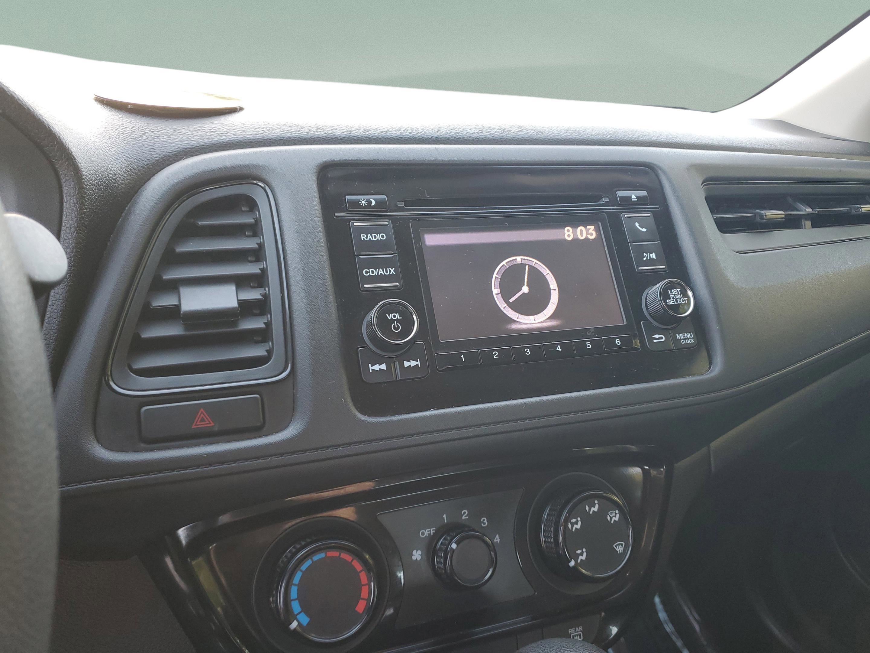 Used 2017 Honda HR-V LX image 18