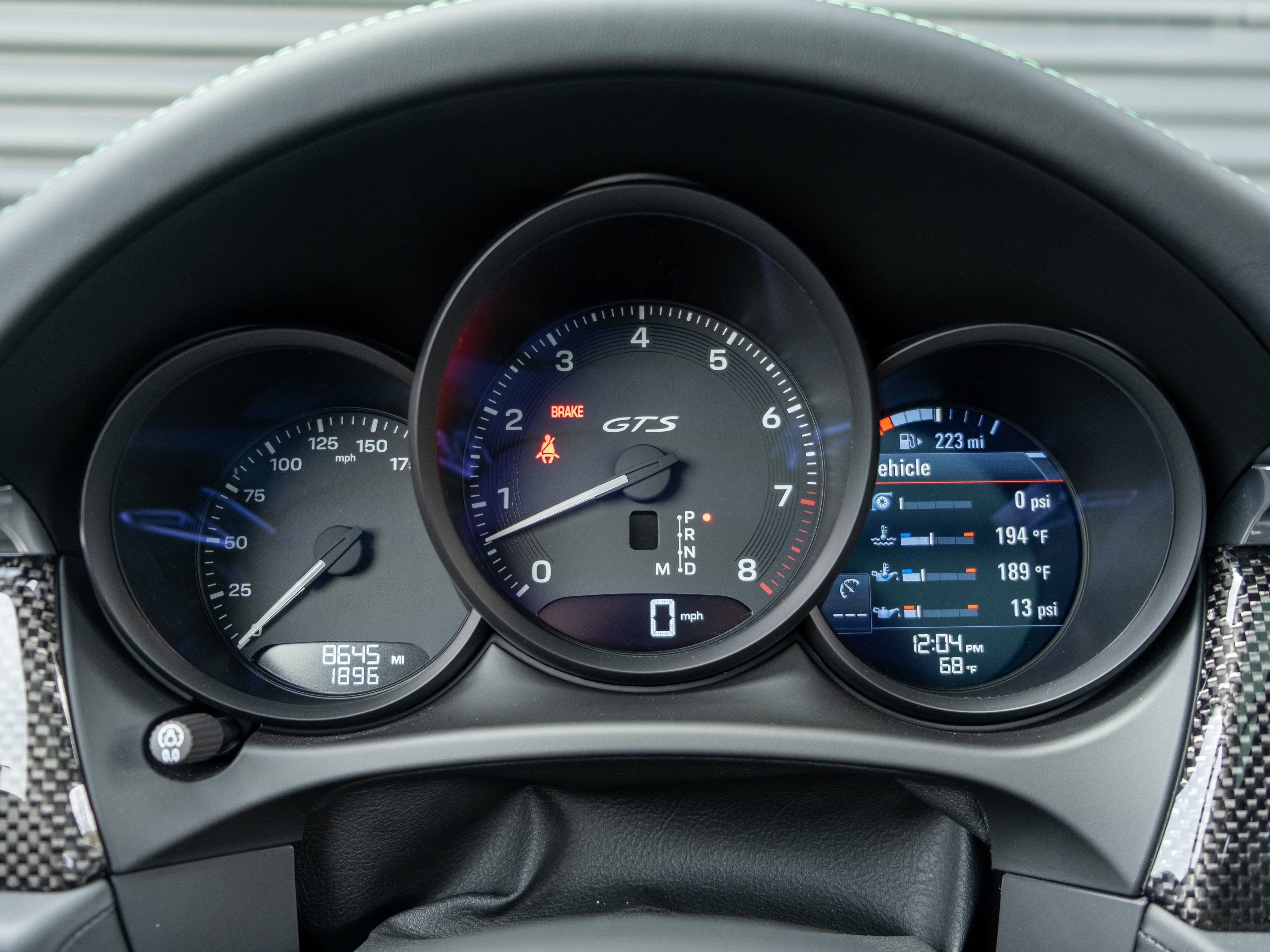 Certified 2025 Porsche Macan GTS image 39