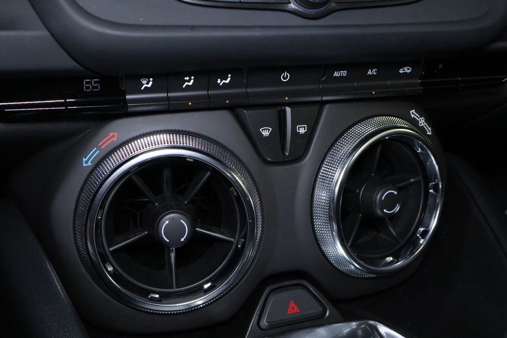 Used 2023 Chevrolet Camaro LT image 32