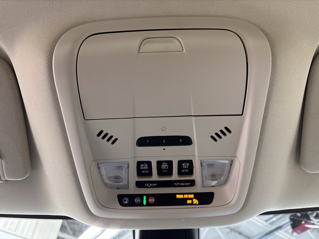 Used 2023 Buick Enclave Essence w/ Experience Buick Package AWD/4WD image 31