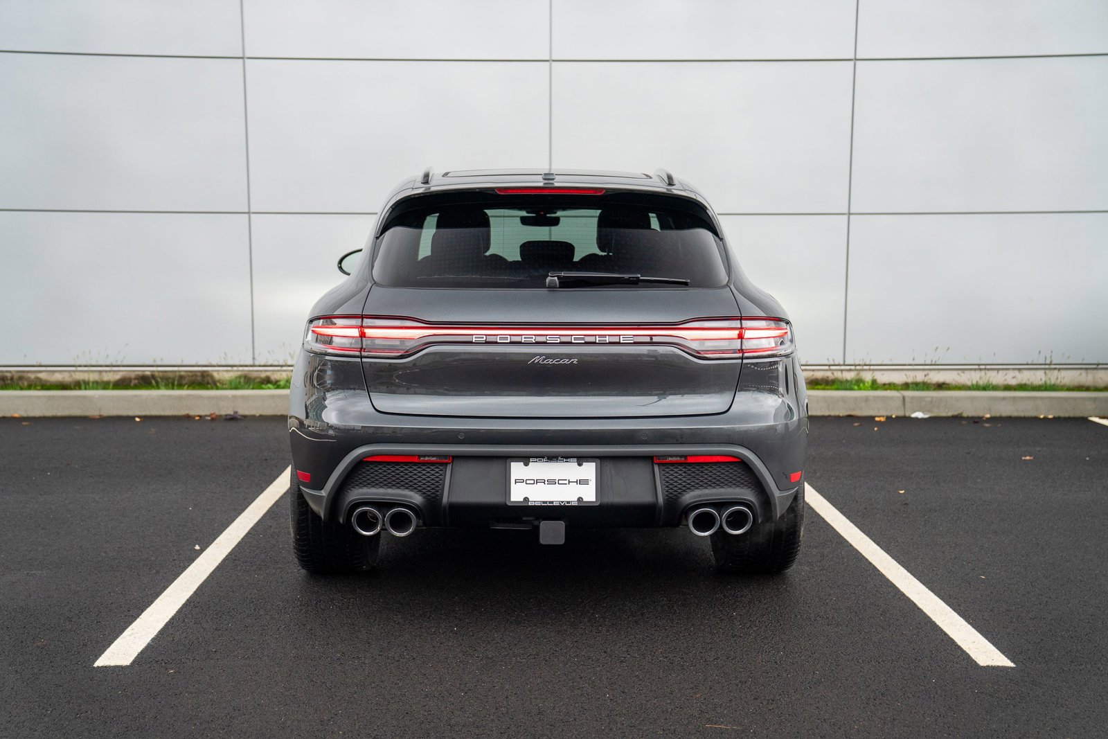 New 2026 Porsche Macan image 7